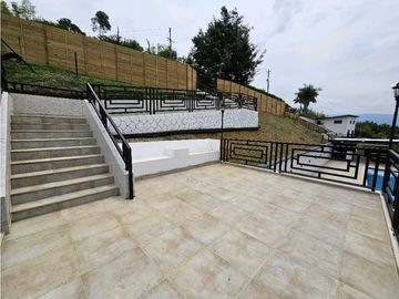 Se vende finca de recreo amoblada en El Limonar, Girardota