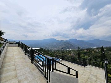 Se vende finca de recreo amoblada en El Limonar, Girardota