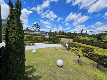Venta de casa en Llanogrande, Rionegro
