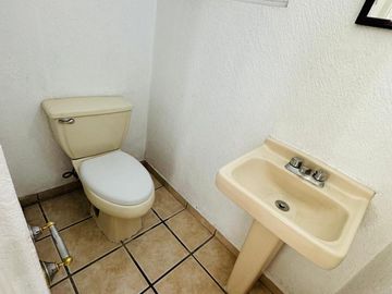 casa en venta en VILLAS BUGAMBILIAS por Poliforum León
