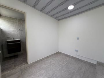Venta de casa segundo piso en Los Colores, Medellín