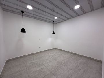 Venta de casa segundo piso en Los Colores, Medellín