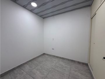 Venta de casa segundo piso en Los Colores, Medellín
