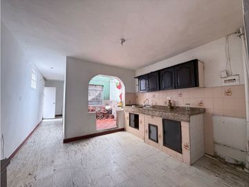 Venta de casas desenglobadas primer y segundo piso en Santa Monica