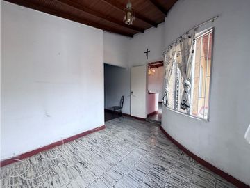 Venta de casas desenglobadas primer y segundo piso en Santa Monica