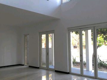 DIJUAL RUMAH DI DIAMOND HILL CITRALAND SURABAYA