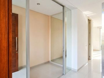 Jual Rmh diEastwood Citraland Utama Surabaya Barat