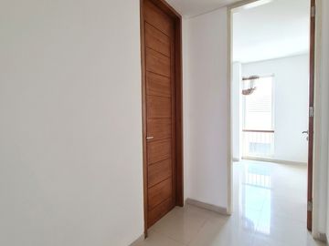 Jual Rmh diEastwood Citraland Utama Surabaya Barat