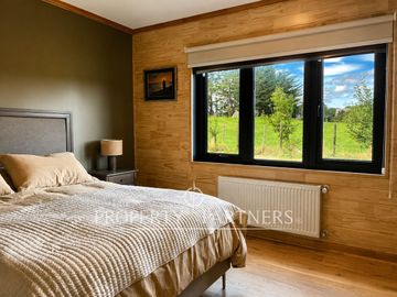 Moderna casa de 341 m² en Condominio «Las Tranqueras», Puerto Varas