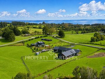 Moderna casa de 341 m² en Condominio «Las Tranqueras», Puerto Varas
