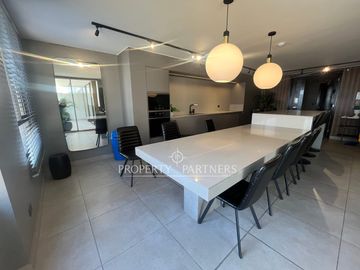 Impecable departamento en venta, Sector Sur