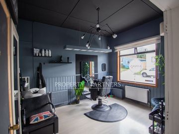 Excepcional Propiedad con Triple Ingreso (Vivienda + Negocio + Arriendo Turístico)
