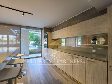 Exclusivo departamento de 3 dormitorios y 3 baños