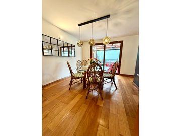 Casa en P. Roja 7 D+2 estar+ no perimetral (VE)