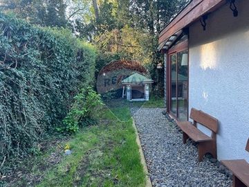 Casa en Venta, 4D y 2B. Excelente ubicación!