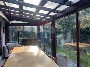 Casa en Venta, 4D y 2B. Excelente ubicación!