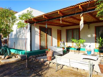 Casa excelente ubicación Hacienda Chacabuco