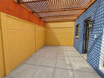 CASA SECTOR JARDINES DEL SUR 4D 3B
