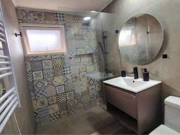 Renovada CASA en Villa Alemana