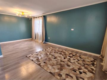 Renovada CASA en Villa Alemana