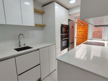 Renovada CASA en Villa Alemana