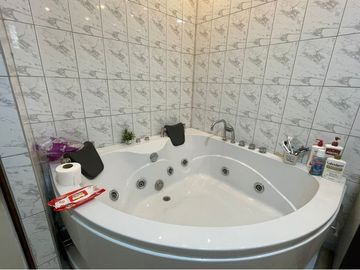 INCREIBLE CASA EN ARRIENDO LA FLORIDA.