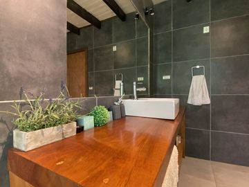En venta Casa Hot Tub Bosque Nativo Pucón
