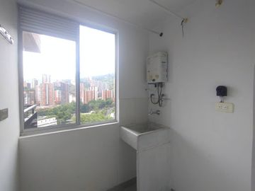 ARRIENDO de APARTAMENTO en SABANETA