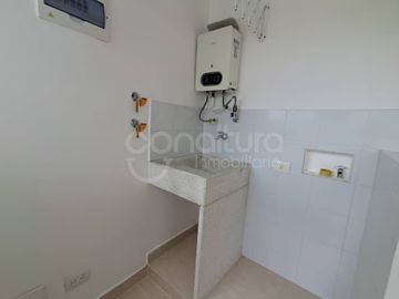 ARRIENDO de APARTAMENTO en SABANETA