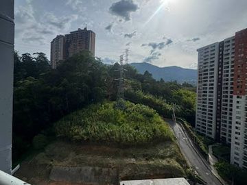 ARRIENDO de APARTAMENTO en SABANETA
