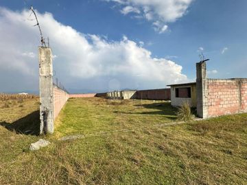 Terreno habitacional en venta en San Miguel Totocuitlapilco, Metepec, México