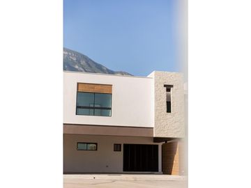 Casa en venta Valle de cumbres Premier Doble Altura