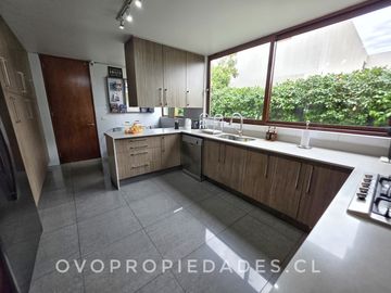 CASA MEDITERRÁNEA CAMINANDO COLEGIO MONTETABOR