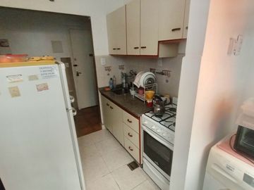 Departamento de 2 ambientes en venta  en Flores