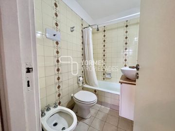 VENTA - Departamento 1 ambiente con balcóna metros del Paseo Aldrey - Mar del Plata