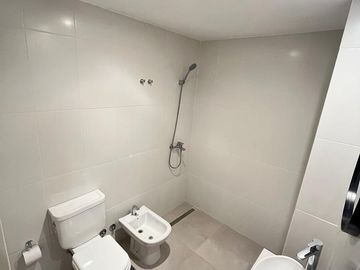 Impecable monoambiente a estrenar c/balcón