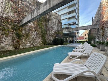 Excelente 3 ambientes en San Telmo – Amenities, cochera y vista al río