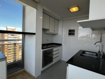 Excelente 3 ambientes en San Telmo – Amenities, cochera y vista al río