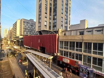 RESERVADO Departamento 3 ambientes reciclado con balcón a la calle - Centro Mar del Plata
