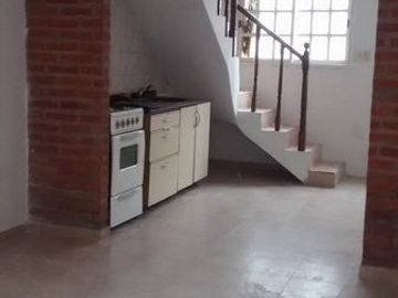 RAMOS MEJÍA - VENTA - DUPLEX 2 AMB APTO CREDITO