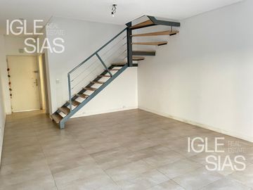 Triplex en venta con jardín en Portezuelo, Nordelta