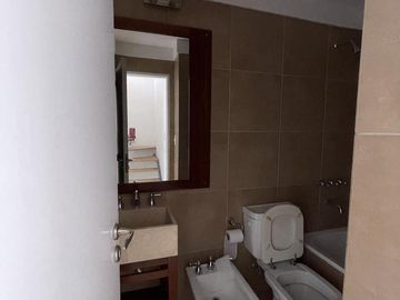 Triplex en venta con jardín en Portezuelo, Nordelta