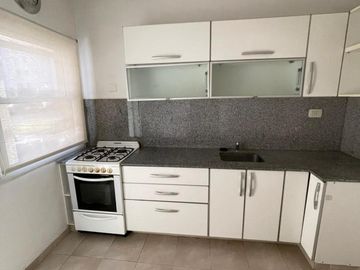 Triplex en venta con jardín en Portezuelo, Nordelta