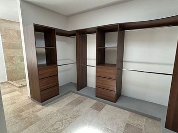 En venta, Casa dentro de privada en Santa Gertrudis Copó