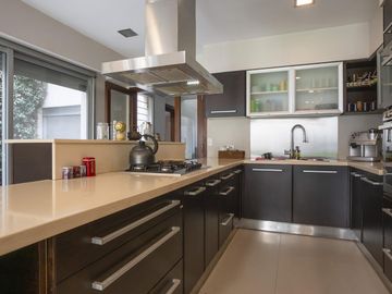 VENTA Casa en Macrocentro PERMUTO