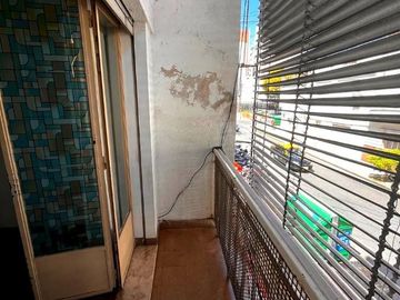 Depto de 2 dormitorios Apto crédito EN VENTA, Italia al 1400, Rosario
