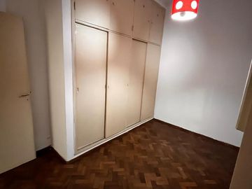 Depto de 2 dormitorios Apto crédito EN VENTA, Italia al 1400, Rosario