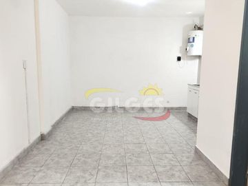 Alquiler de Oficina en el Centro de Ramos Mejia  Muy buen Estado