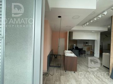 Local en Monte Castro