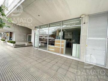 Local en Monte Castro